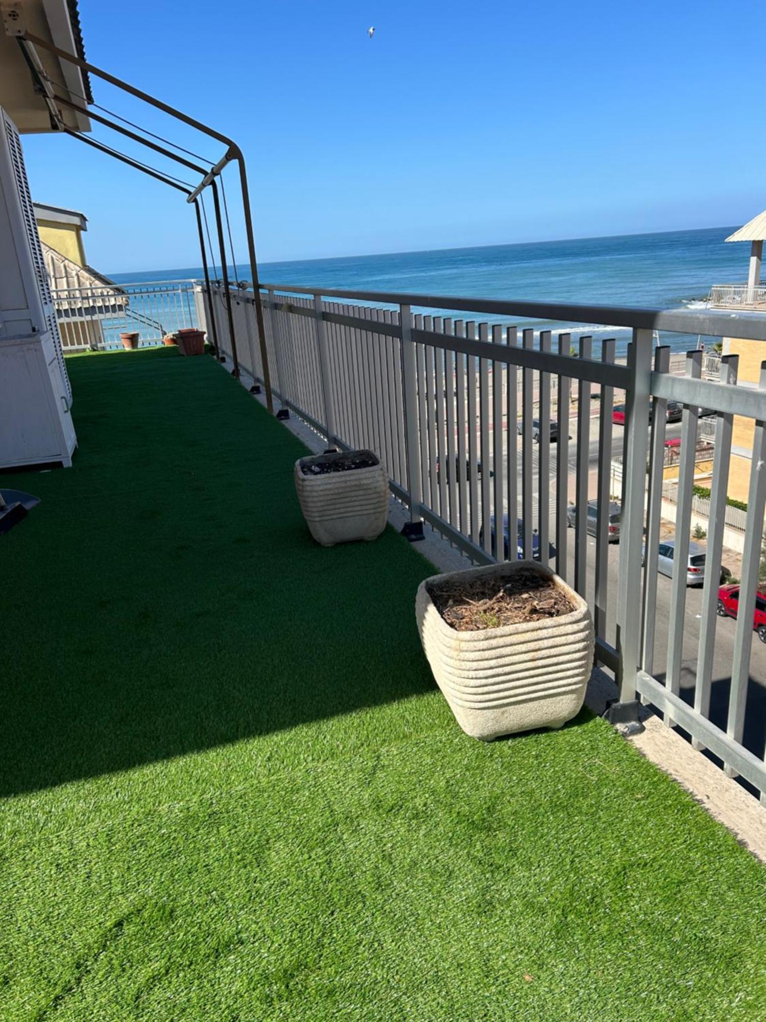 Front Sea Luxury Apartment Lido di Ostia Exterior photo